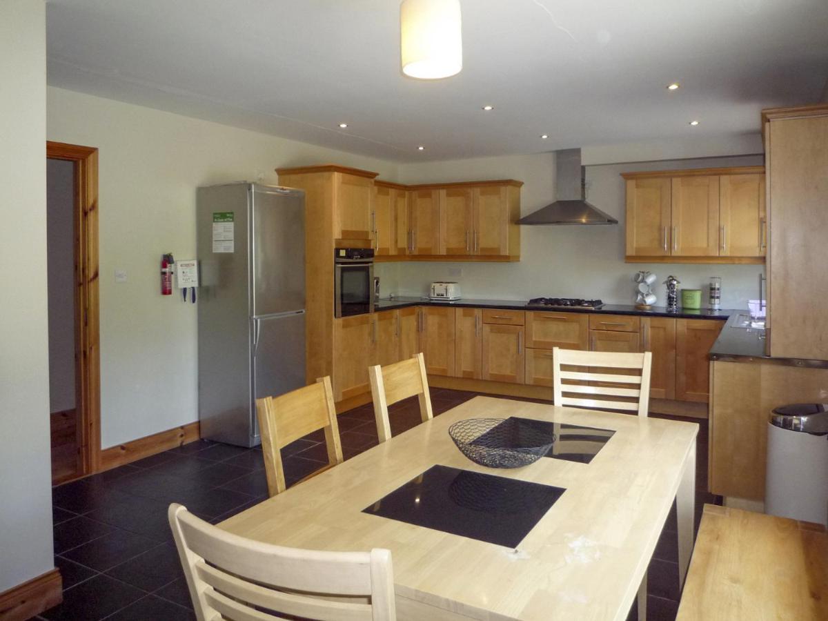 Madams Hill House Killarney By Trident Holiday Homes Bagian luar foto